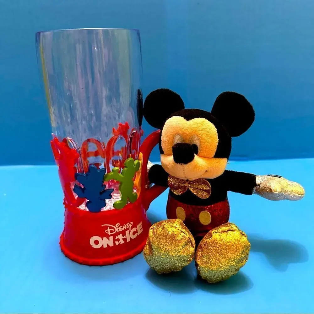 Disney on Ice Flashing lights cup